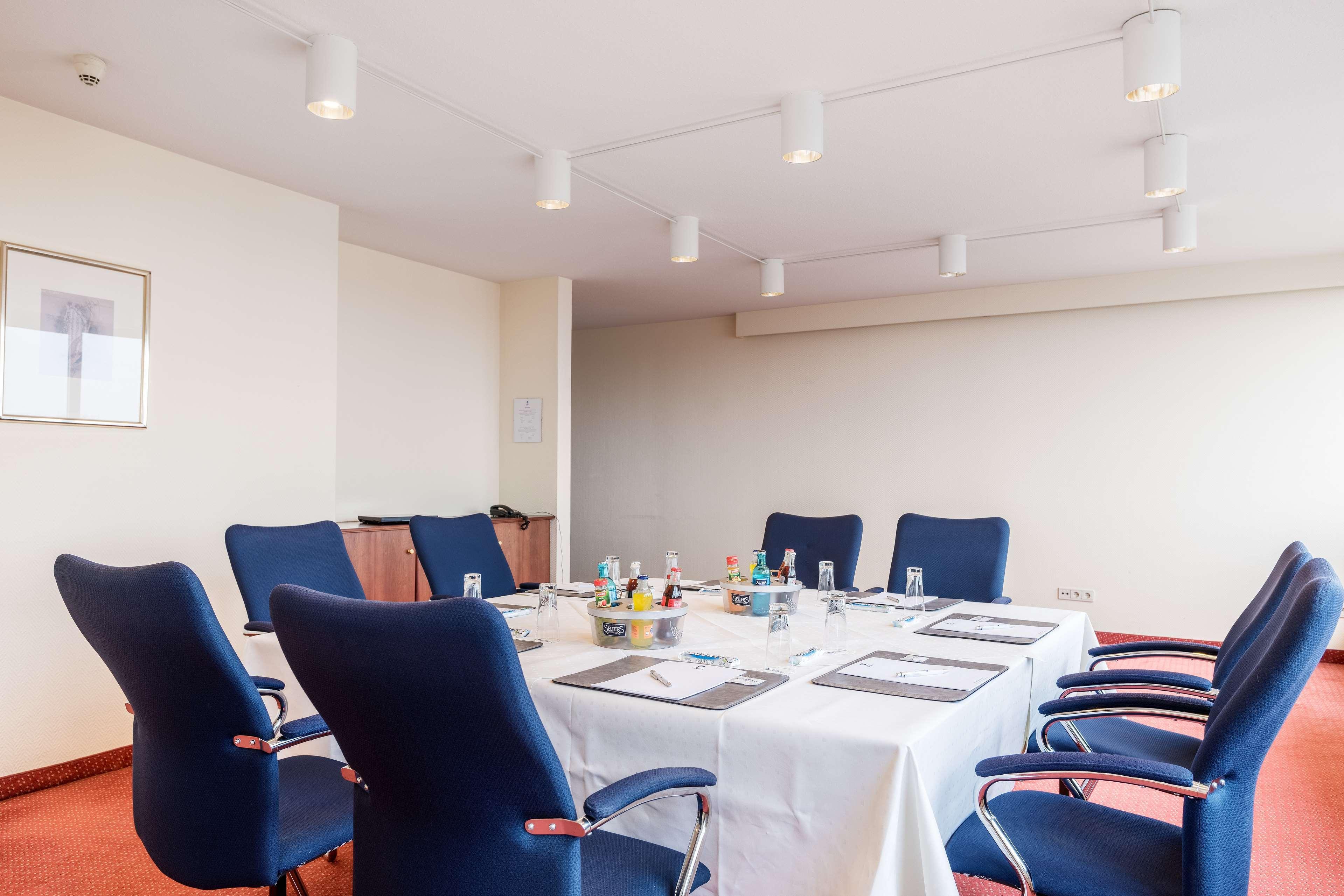 Leoso Hotel Ludwigshafen Dış mekan fotoğraf