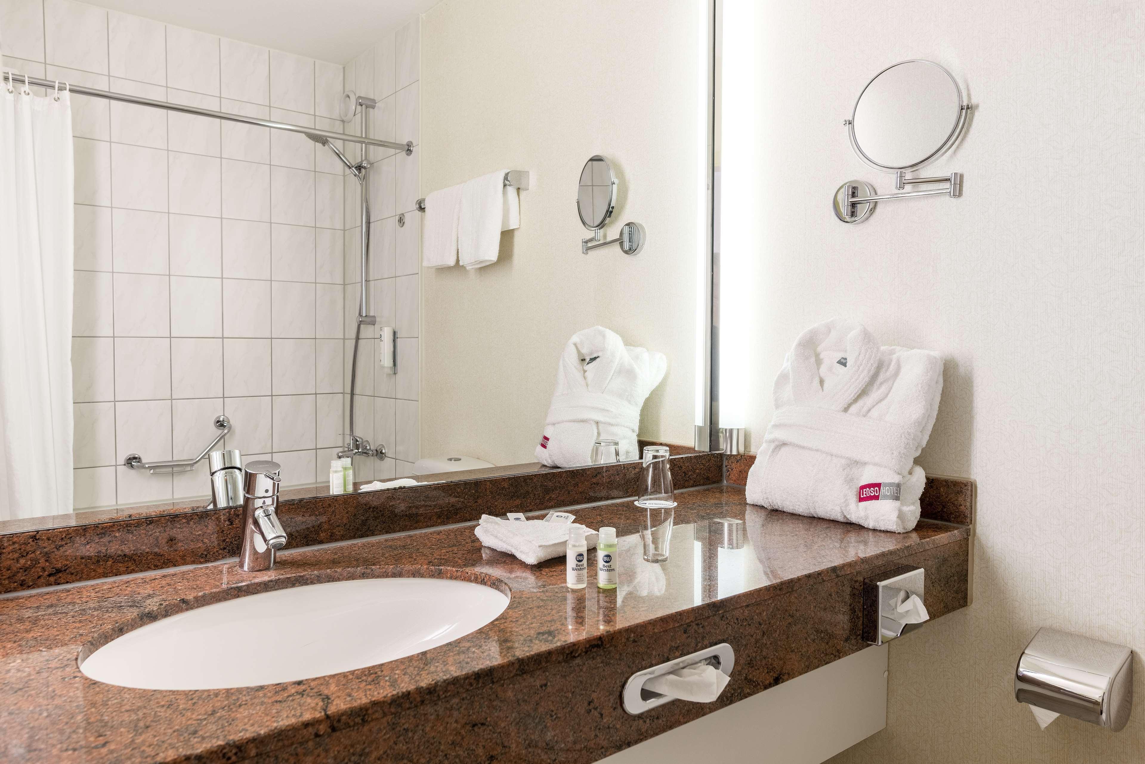 Leoso Hotel Ludwigshafen Dış mekan fotoğraf