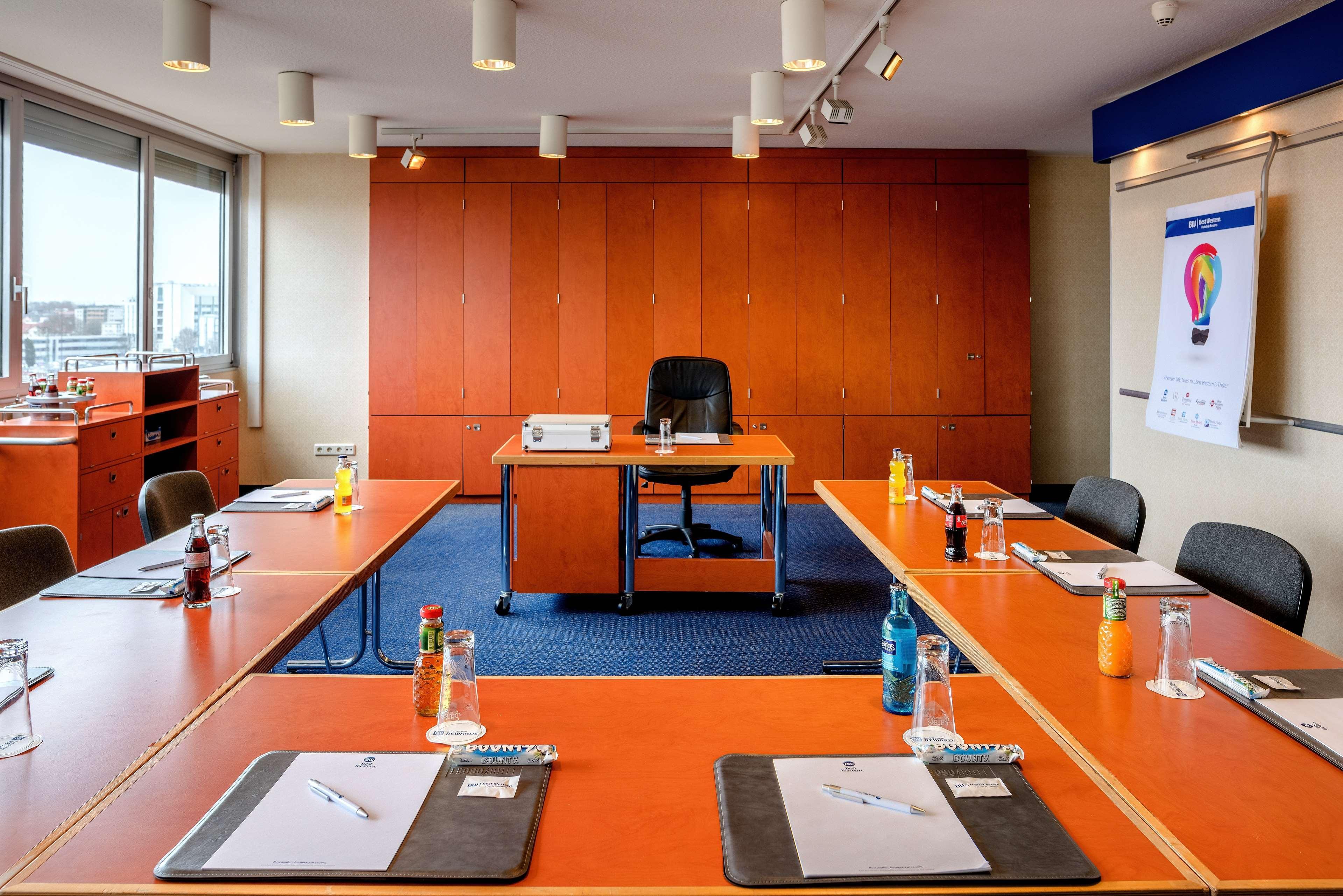 Leoso Hotel Ludwigshafen Dış mekan fotoğraf