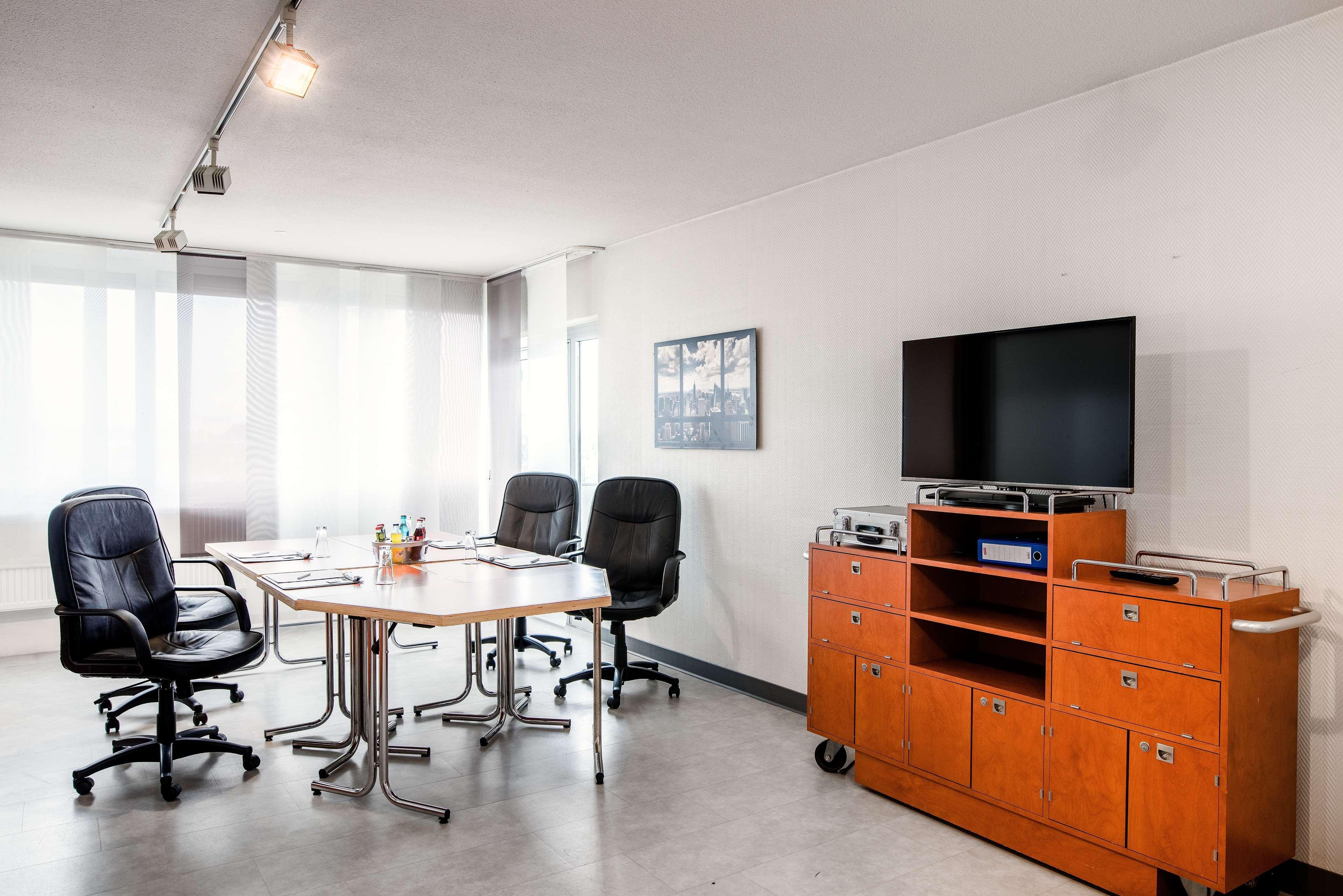 Leoso Hotel Ludwigshafen Dış mekan fotoğraf
