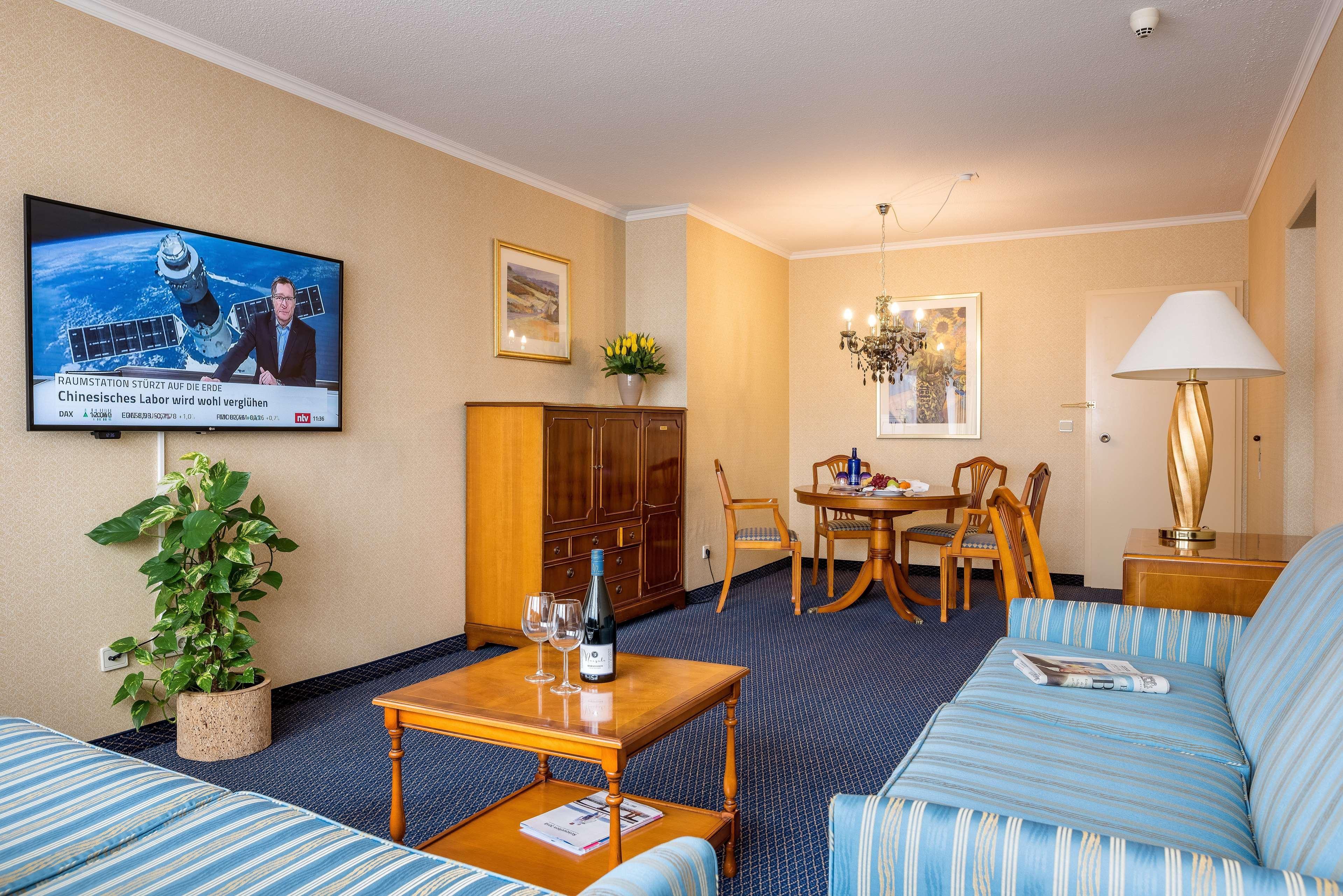 Leoso Hotel Ludwigshafen Dış mekan fotoğraf