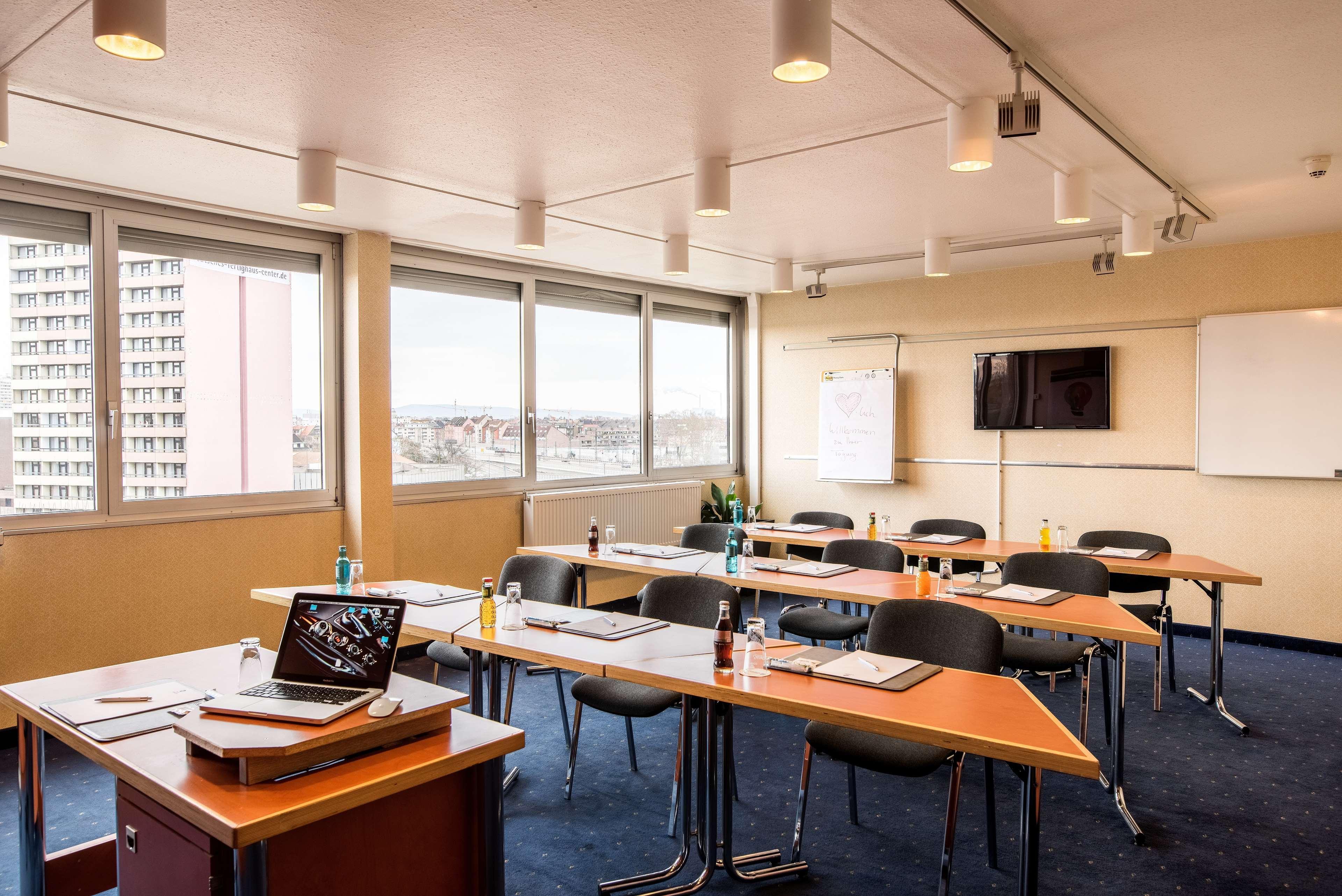Leoso Hotel Ludwigshafen Dış mekan fotoğraf