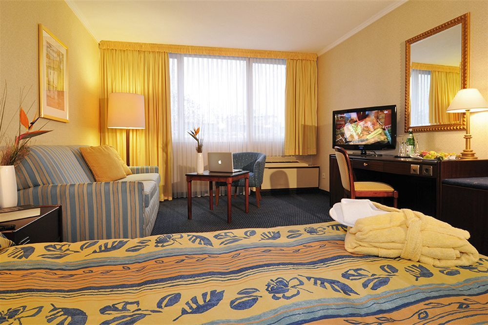 Leoso Hotel Ludwigshafen Dış mekan fotoğraf