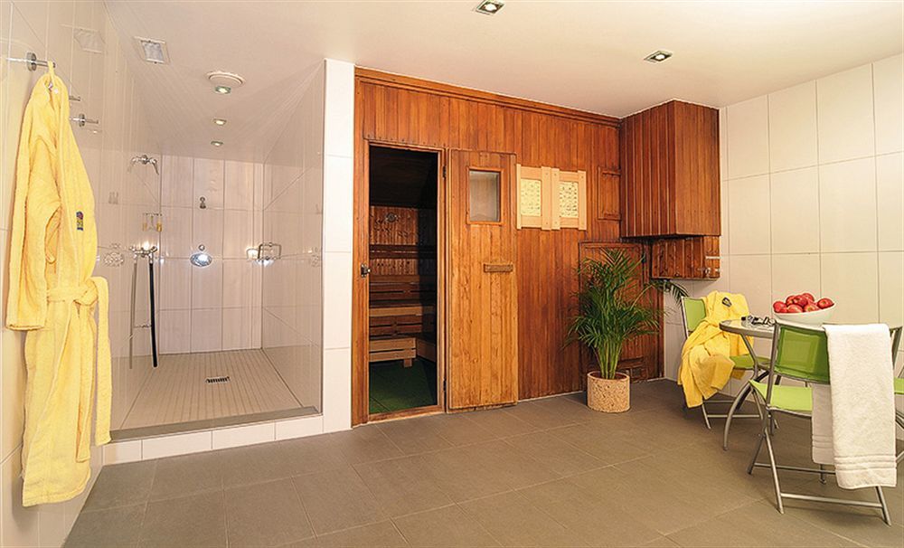 Leoso Hotel Ludwigshafen Dış mekan fotoğraf