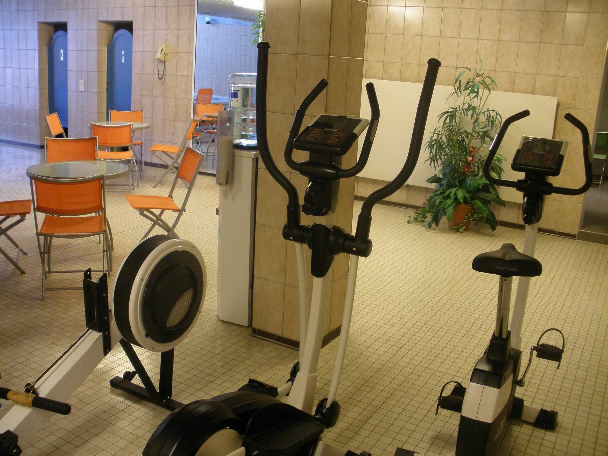 Leoso Hotel Ludwigshafen Dış mekan fotoğraf