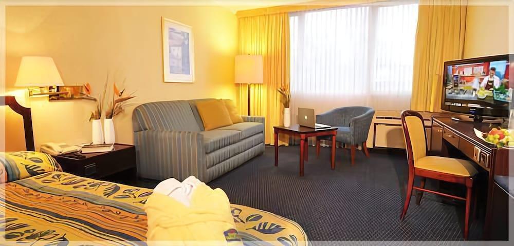 Leoso Hotel Ludwigshafen Oda fotoğraf